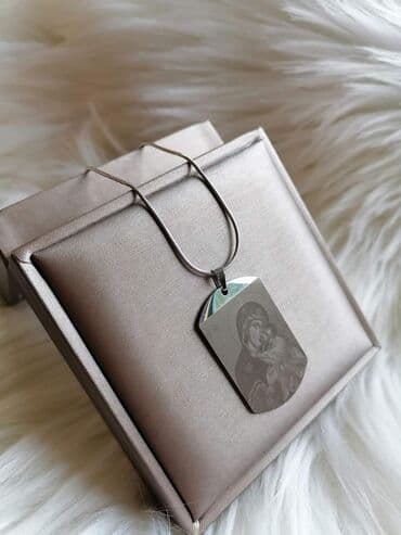 ogrlice z imenom: Ogrlice 1500 — 21