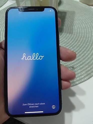 IPhone 11pro 64gb. sim free, battery 73%. Telefon u odlicnom stanju
