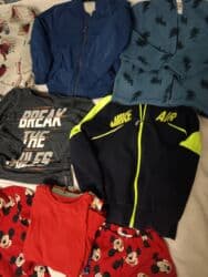 jakne, šuškavci: Paket: Duksevi, Džemperi, Jakne, Za dečake, uzrast: 5-6 godina — 23