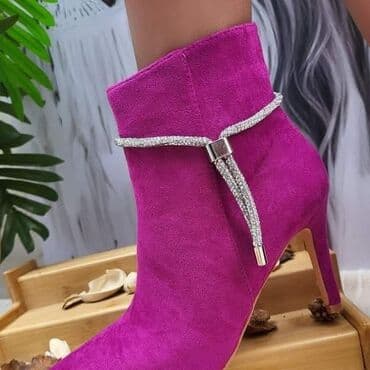 triple s: Ankle boots — 1