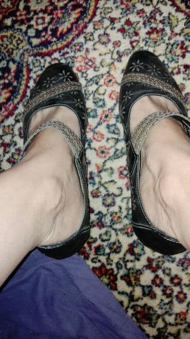 nine west gleznjace: Sandals, 40 — 1