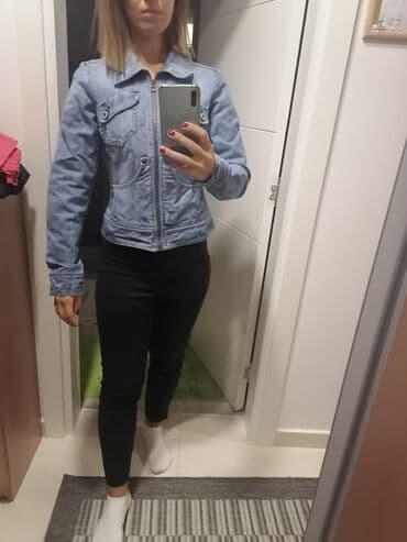 plavi kaput sa krznom: Teksas jakna kupljena u Italiji. Nosena je veoma malo. U odlicnom — 2