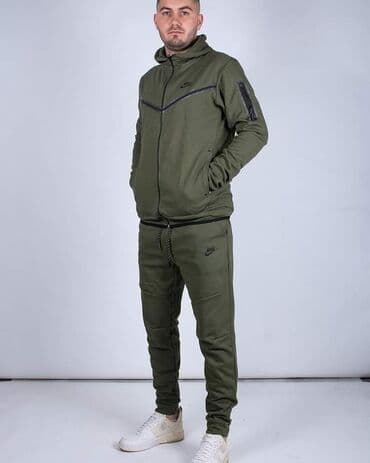 deciji tech fleece: Decije Trenerke NIKE TECH FLEECE Brojevi 10 12 14 Cena 4200 dinara — 8