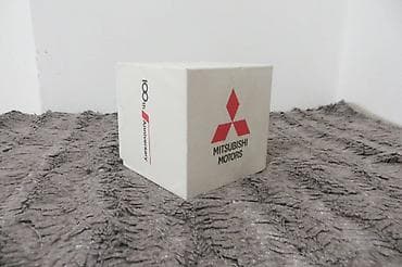 Donji delovi trenerke: MiMITSUBITSHI BLUETOOTH PRENOSIVI ZVUCNIK,ogranicenog izdanja, dobijen — 5