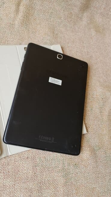 tablet: Razni tableti,veliki 10 inca, kao novi su,svi sve rade,koga sta zanima — 27