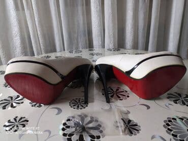 converse нови сад слике: Salonke, 36 — 2