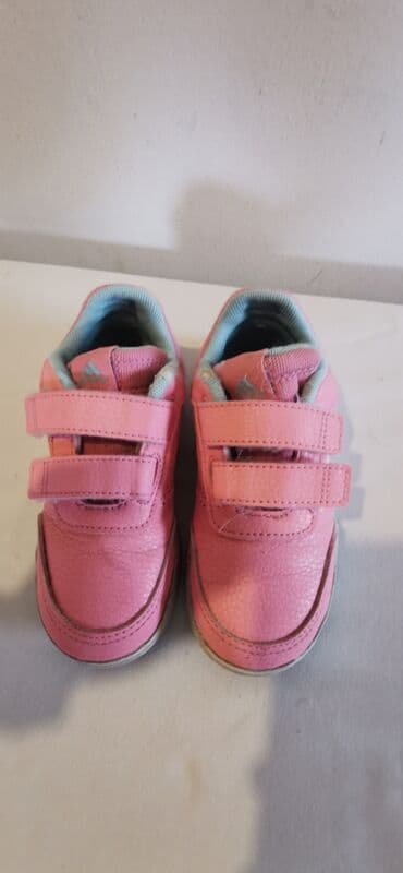 nike tw patike: Adidas, Veličina - 26 — 1