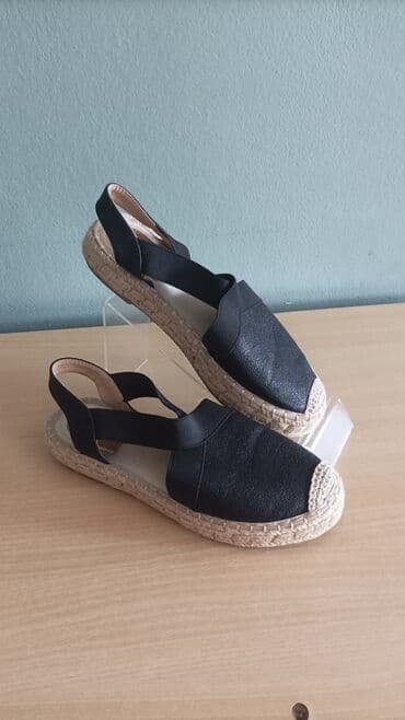 oksfordice sa platformom: Sandals, 38 — 1