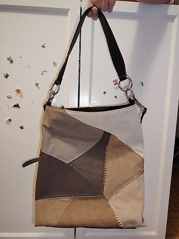 Kaiševi: Desigual ženska torba – patchwork dizajn u toplim, neutralnim tonovima — 1