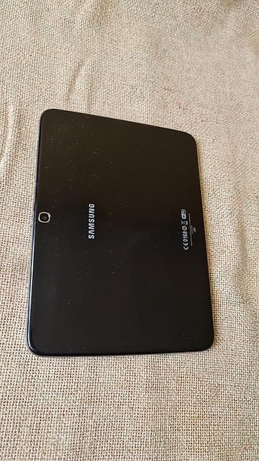 Tablet samsung 10 inca sve radi top stanje