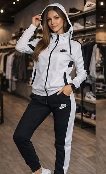 crocs papuce bele: Ženske trenerke – komplet jakna + donji deo - Dizajn: sportski — 3