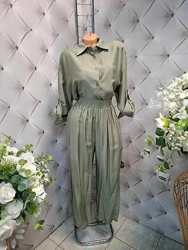 nike tech komplet: Ženski komplet košulja + pantalone sa širokim nogavicama - Model — 4