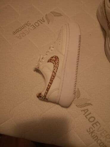 Personal Items: Nike, 39, color - White — 9