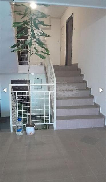 izdavanje garsonjera obrenovac: Namešten stan sa terasom. - Prostrana dnevna soba sa francuskim — 10