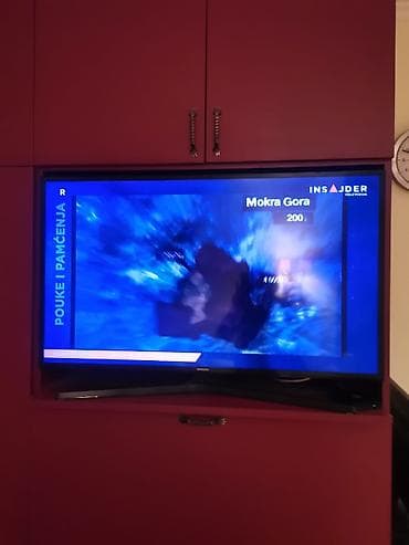 tv marke: Samsung LED Smart TV, zakrivljeni ekran, dijagonala oko 48–50 inča. - — 3