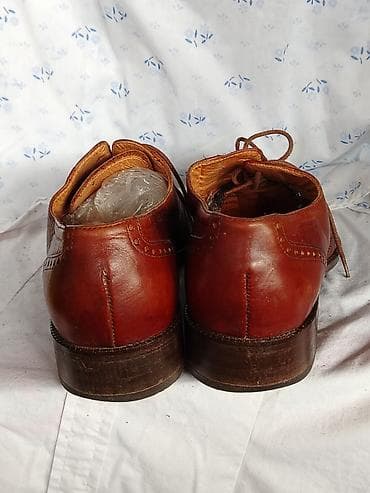 sebago cipele novi sad: Cipele oksfordice broj 39-700 dinara Odlicno stanje Prirodna koza Broj — 2