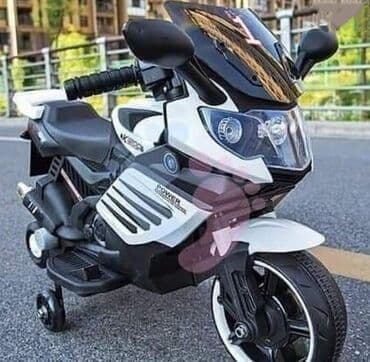 Motor koji ste odmah zavoleli Suzuki 250 style mod. 116 na