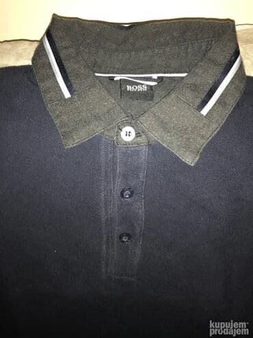 Original Hugo Boss majica L 100% cotton Ramena 49cm, duzina 75cm