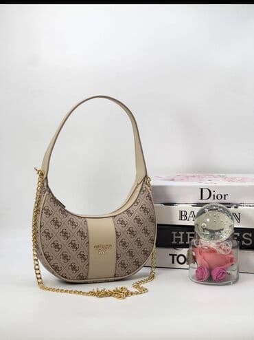 Accessories: Elegant purse, Guess — 3