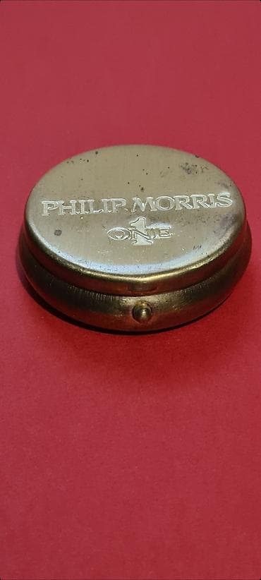 mašinice za cigarete: ☆ Na prodaju retka vintage putna ili džepna pepeljara sa logom "Philip — 2