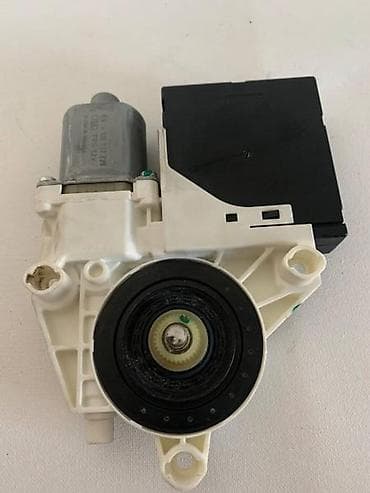 MOTOR PODIZACA ZA VOLKSWAGEN GOLF 6 OD 2008. DO 2013. GOD. - 1K5