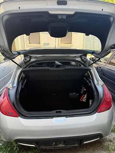 STOP SVETLA ZA PEUGEOT 308 | Originalni polovni delovi na lalafo.rs STOP SVETLA ZA PEUGEOT 308 | Originalni polovni delovi