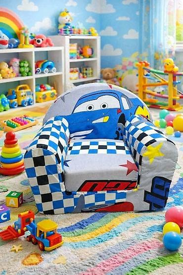 stalak za baldahin: Mala fotelja 🪑 Dimenzije: 55×45 cm ✨ Sedeći deo: 30×30 cm 🛏️ — 4