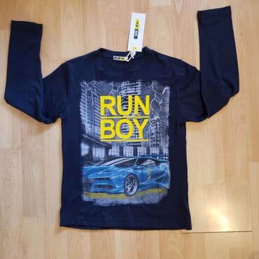 T-shirts: Nova majica MR JEK vel 8 Y. Kupljena u Italiji. Obim 76 cm Duzina — 1