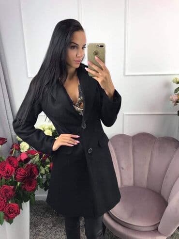 kozni kaputi sa krznom: Kaput sa postavom 
3200
Italijanska proizvodnja. Rd — 1