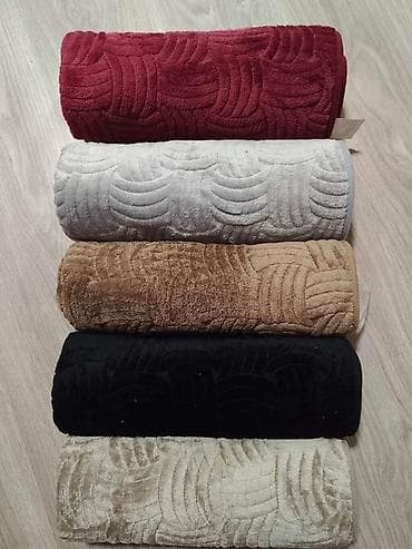 Ne klizajuci plisani flekeri. Idealni za odrzavanje. Set sadrzi tri