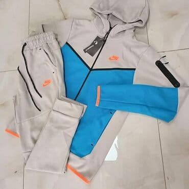 deciji tech fleece: Decije Trenerke NIKE TECH FLEECE Brojevi 10 12 14 Cena 4200 dinara — 4