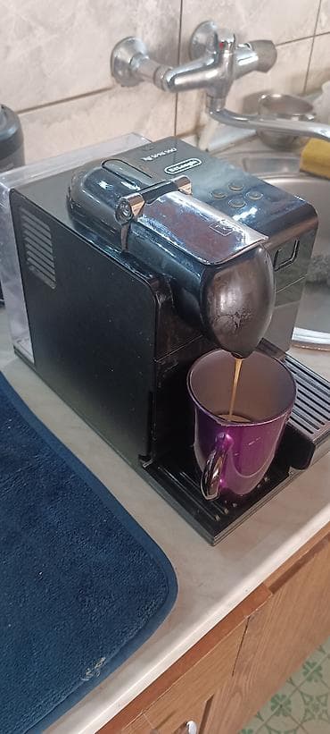 Mašine za suđe: Nespresso aparat za kafu by De’Longhi (kapsulski sistem) - — 2