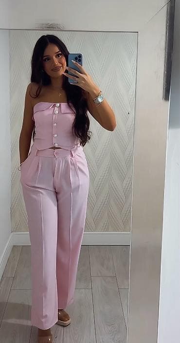 cropp pantalone: ✅Ženski komplet – strapless korset top i široke pantalone
✅3000 din — 9