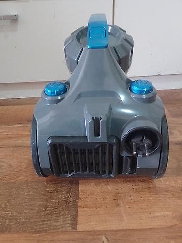 Car Electronics: Usisivac je potpuno ispravan u odlicnom je stanju sa sitnim tragovima at lalafo.rs — 10 Car Electronics: Usisivac je potpuno ispravan u odlicnom je stanju sa sitnim tragovima — 10