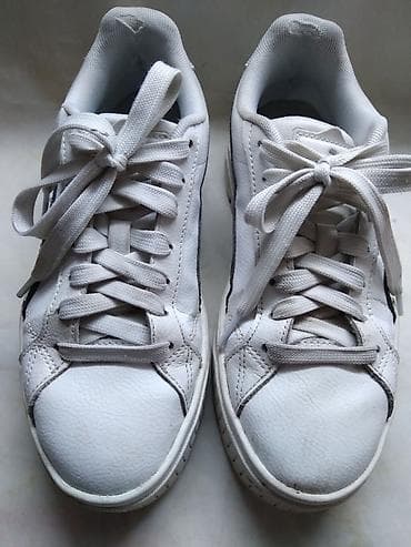 udobne zenske patike: Patike ženske Puma vestacka koža br.37 gazište 23 cm. min.osteceni — 2