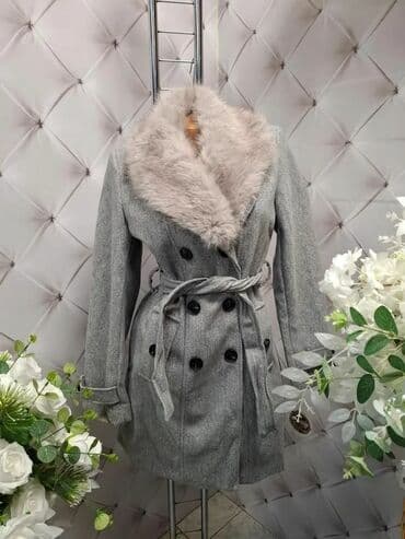 Donji delovi trenerke: I 12. kaputi 5800 — 7