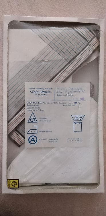 Muske maramice 100 % pamuk 6 kom.(2 kom. nisu na slikama) dim. :40x40 na lalafo.rs Muske maramice 100 % pamuk 6 kom.(2 kom. nisu na slikama) dim. :40x40