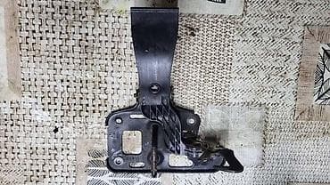 separator uljnih para univerzalni: BRAVA HAUBE ZA AUDI A4 OD 2007. DO 2015. GOD. | Polovni delovi za — 1