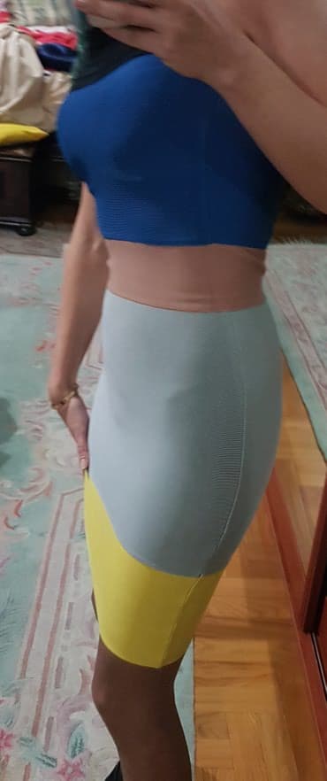 new yorker нови сад – слике: Herve Leger model haljina. Kvalitet za 10++. Uska, uz telo, sarena — 4