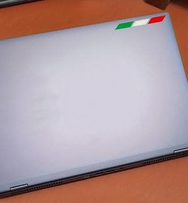 kompresor sa dve glave: Ukrasni set nalepnica – Italijanska zastava (trikolore) za moto/auto — 6