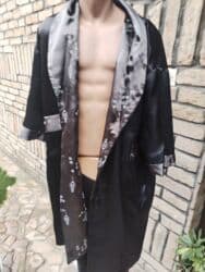 mantil legend: Muski bade mantil sa dva lica nov Duzina 112
Pazuh po 65
Ramena 60 — 3