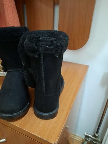 högl obuca beograd: Ugg čizme, Veličina - 28 — 2