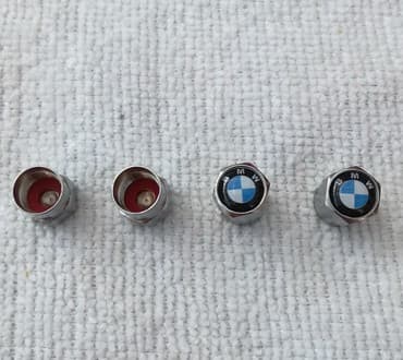 imt 506 ulje u menjacu: Univerzalne metalne ventil kapice sa logom BMW. Ukrasite Vaš — 3