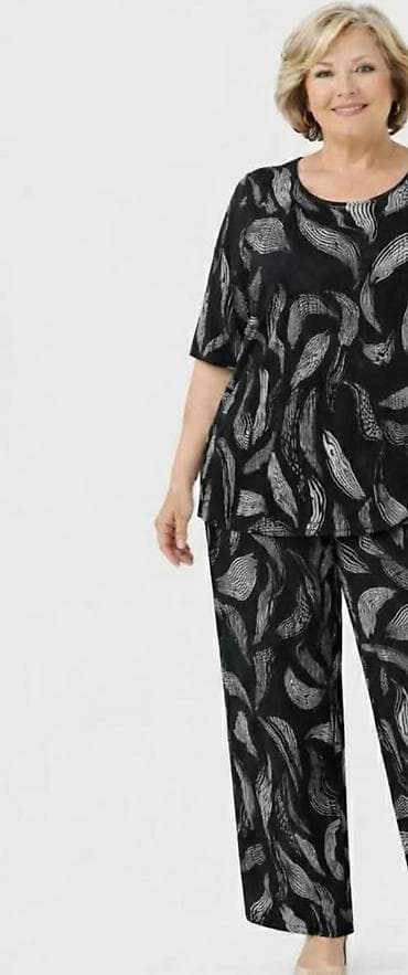 bure pantalone: Komplet (bluza + pantalone) sa printom. - Kratkorukavna bluza ravnog — 3