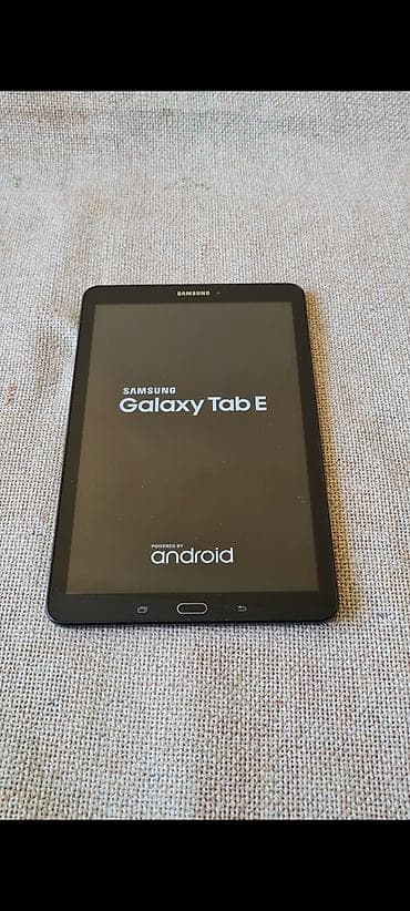 Tablet kao nov bez mane sve radi ima za sim karticu,veliki 10 inca