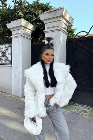 Fur coats: Cena 4800 din S M L❌ — 1