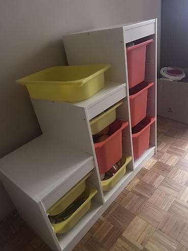 sto i 4 stolice: Modularna polica sa plastičnim kutijama za odlaganje iz Ikee - Sistem — 2