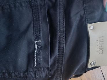 Pantalone: Liu Jo Jeans – ženske pantalone, crne - Model: klasičan 5-džepni kroj — 3