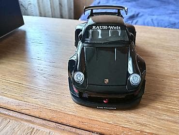 toys bor: Nov metalni model automobila Porše 993 urađen u razmeri 1: 22 — 4