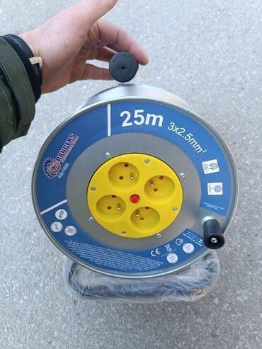 pumpa za vodu 12v kupujemprodajem: Cena 5.200 din Motalica,produžni kabel od 25m DISTRIBUTOR DUŽINA — 3